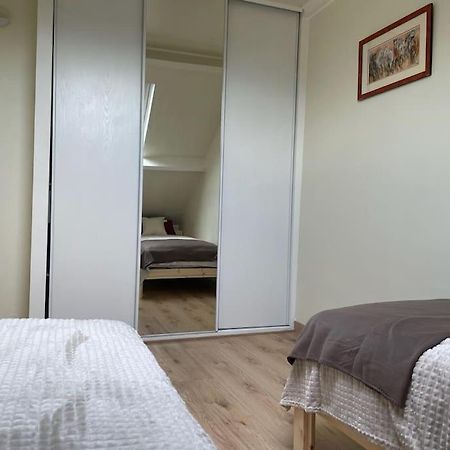 Tiny Paradise - 2 Bedrooms Apartment Montigny-sur-Loing Exterior foto